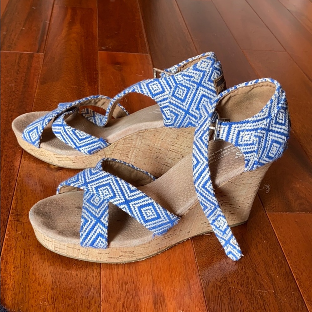 Tom wedges